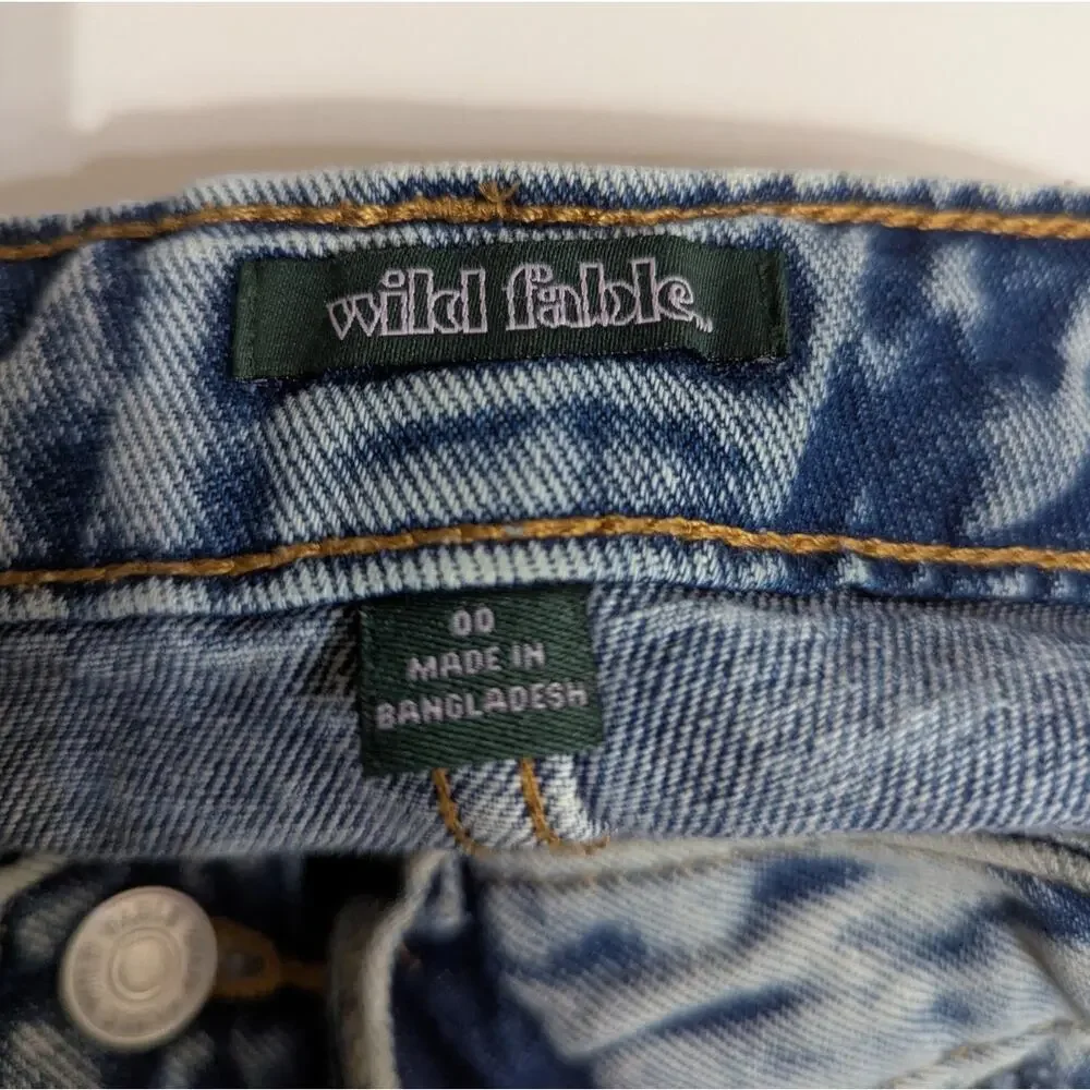 Wild Fable Jeans shorts very distressed SzXS Waist 26